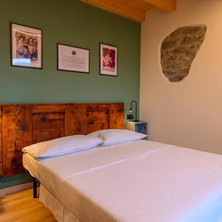 Tatil Evi Casale Bellavista 1853, Cremia, Di *