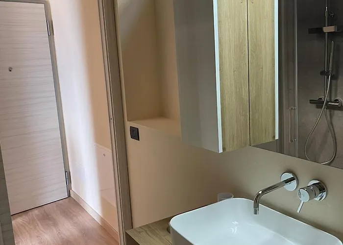 Casale Bellavista 1853, Cremia, Di * Кремия